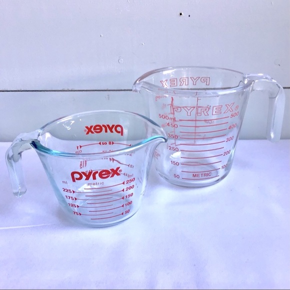 PYREX | Two Glass Measuring Cups | 1 Cup & 2 Cup - Picture 1 of 10